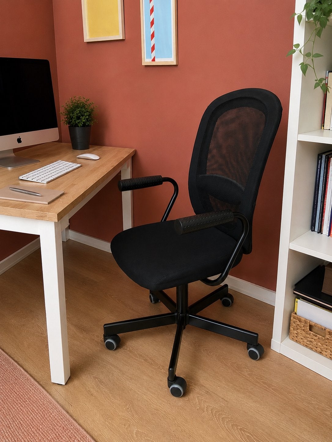 Chaise de bureau IKEA – 40€, Enlèvement, Comme neuf, Noir, Chaise de bureau