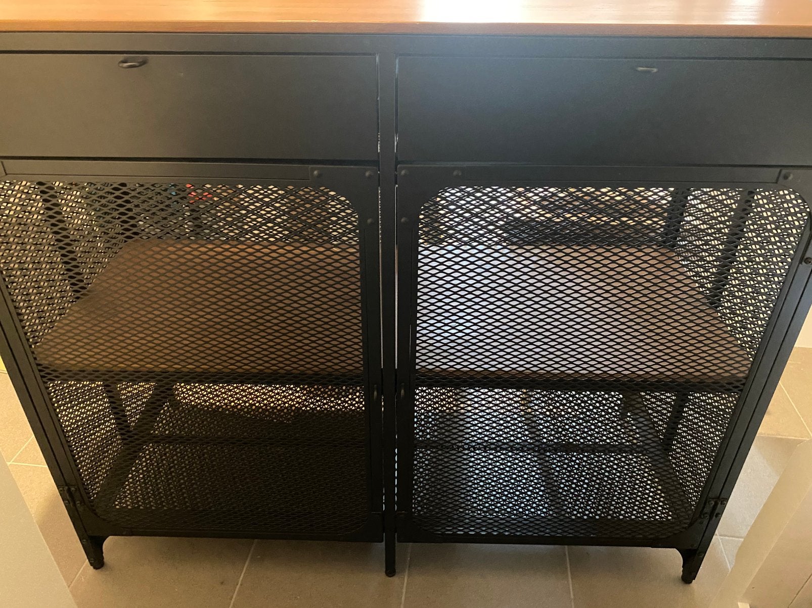 Kast ikea fjallbo, Enlèvement, Utilisé, 25 à 50 cm, 100 à 150 cm
