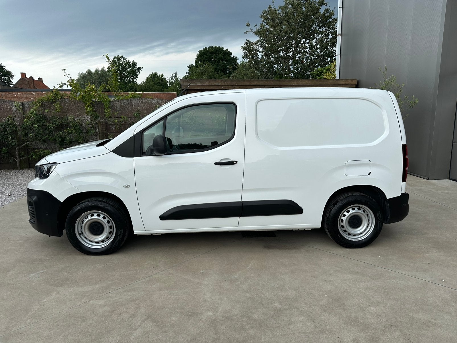 Partner/39 000 km/3 sièges/attelage et caméra, Achat, Euro 6, Entreprise, Boîte manuelle