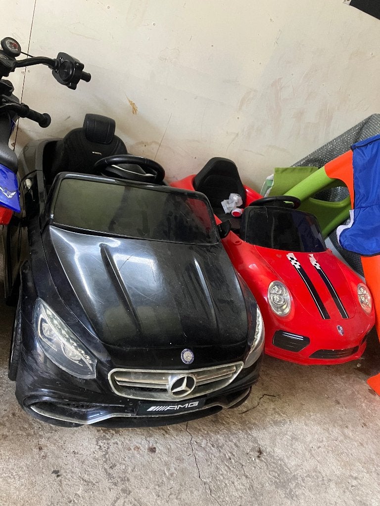 Auccu Mercedes amg en Porsche radio en afstandsbediening 12v, Ophalen, Gebruikt