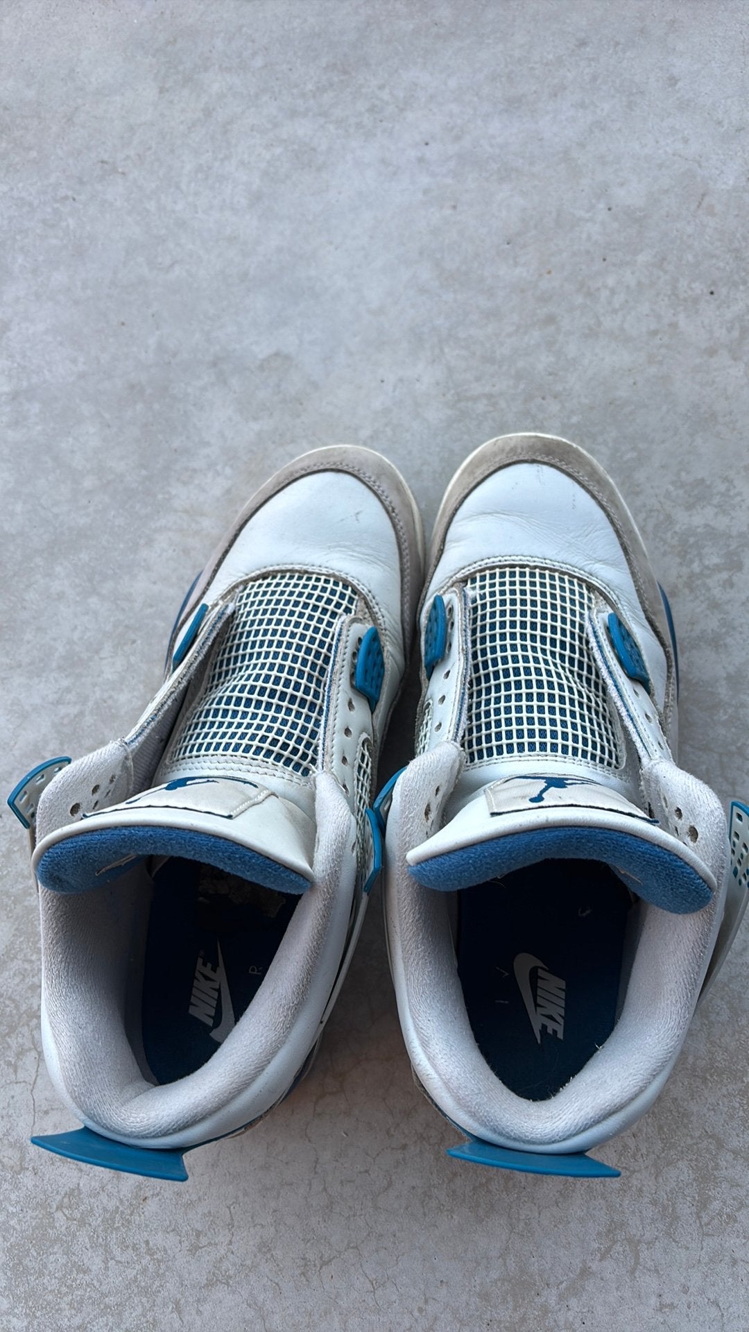 Jordan 4 millitary blue, Kleding | Heren, Ophalen, Wit, Sneakers, Gedragen