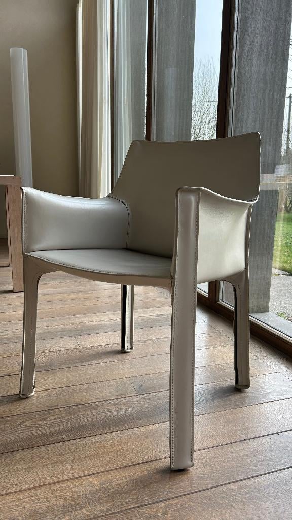 Cassina Cab 413 stoel met armleuning wit, Mario Bellini 1977, Huis en Inrichting, Stoelen, Ophalen, Wit, Leer, Zo goed als nieuw