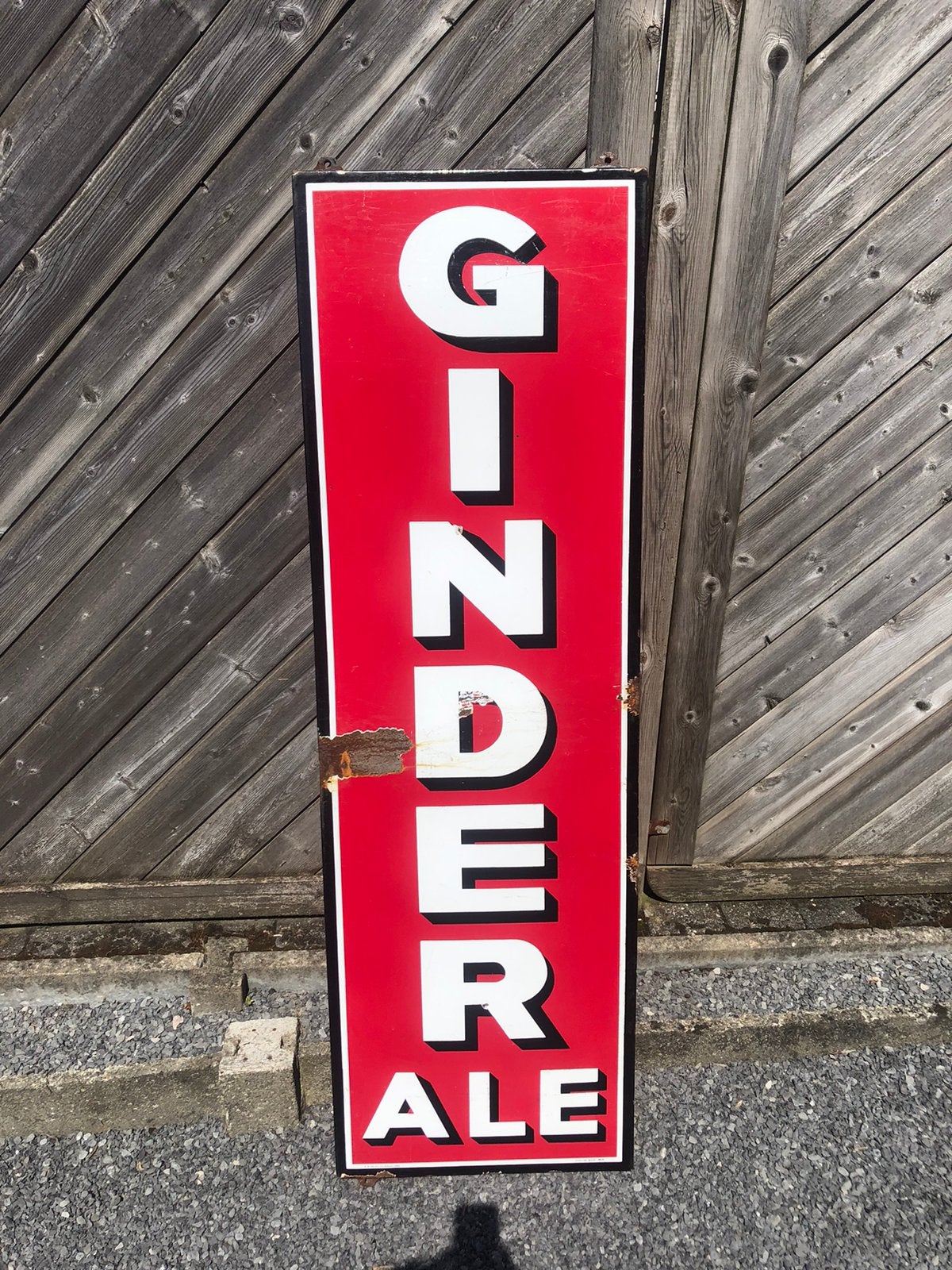 Emaille reclame bord Ginder Ale, Ophalen