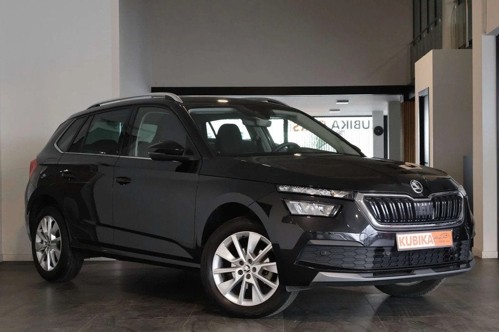 Skoda Kamiq Kamiq 1.0 TSI DSG Navi LijnA Camera Garantie *, Automaat, Stof, Gebruikt, Zwart