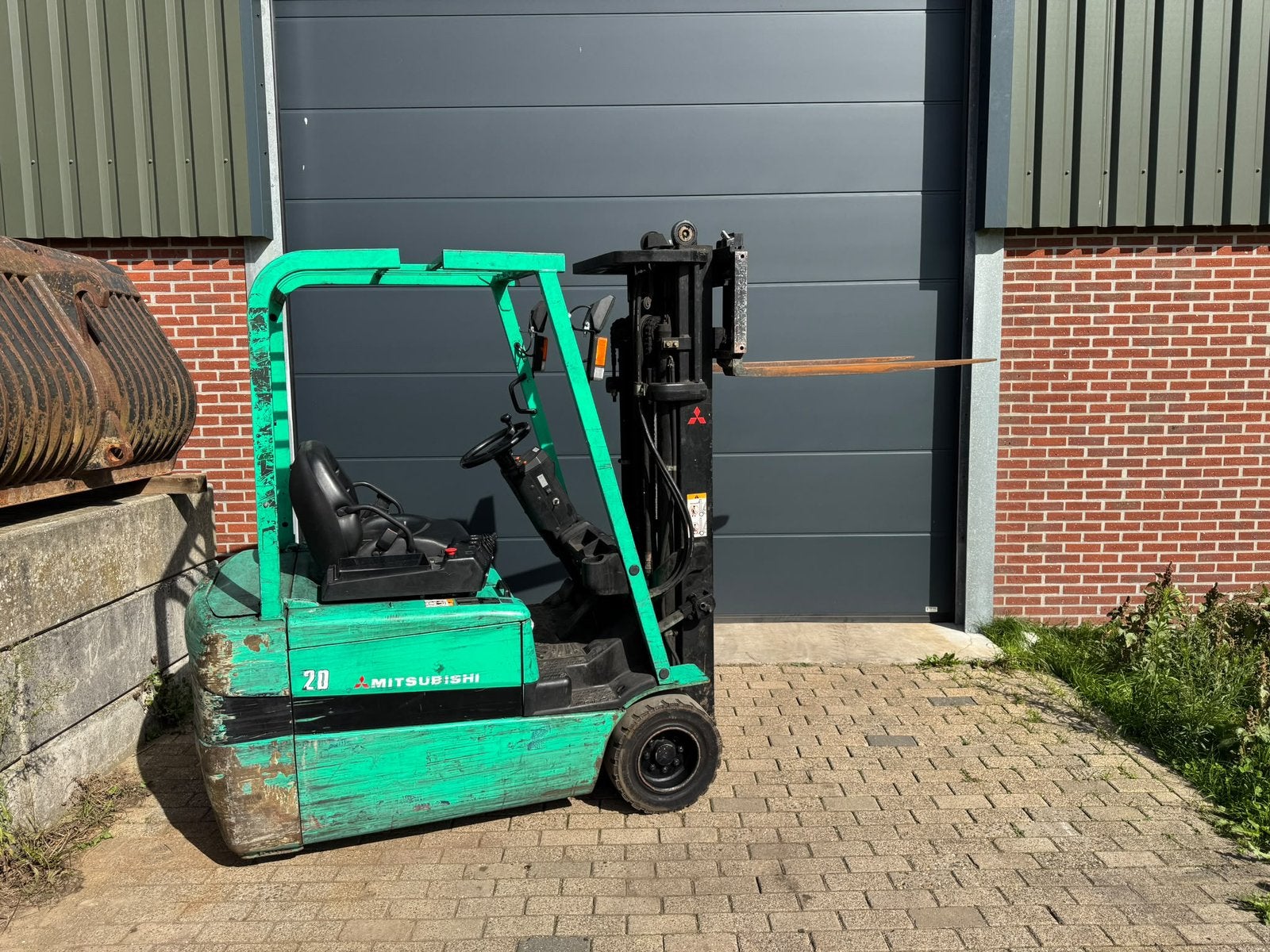 Elektrische heftruck, triplo, freelift, sideshift, 2000Kg, Ophalen, Zo goed als nieuw