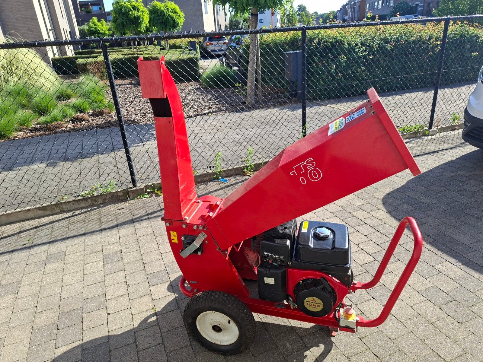Hakselaar Mitsubishi GTS 900 L, Tuin en Terras, Ophalen