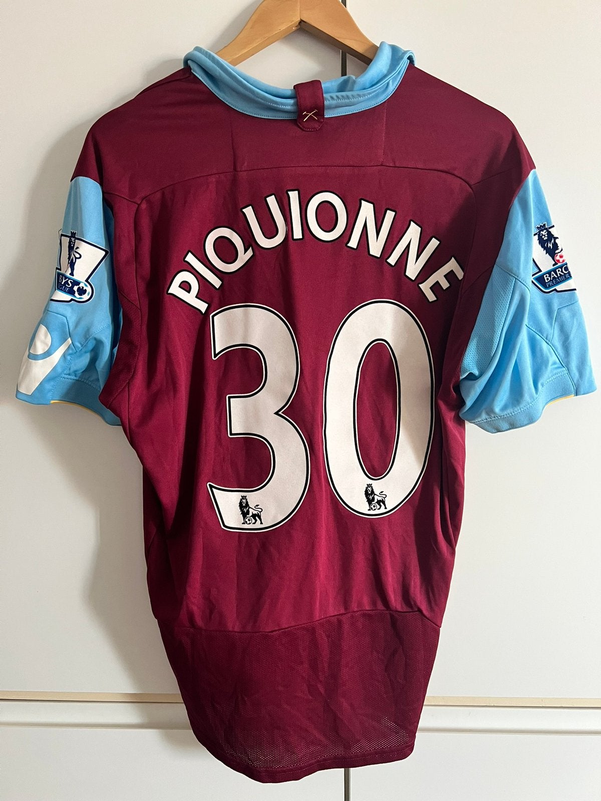 Piquionne voetbalshirt, Ophalen, Zo goed als nieuw, Shirt