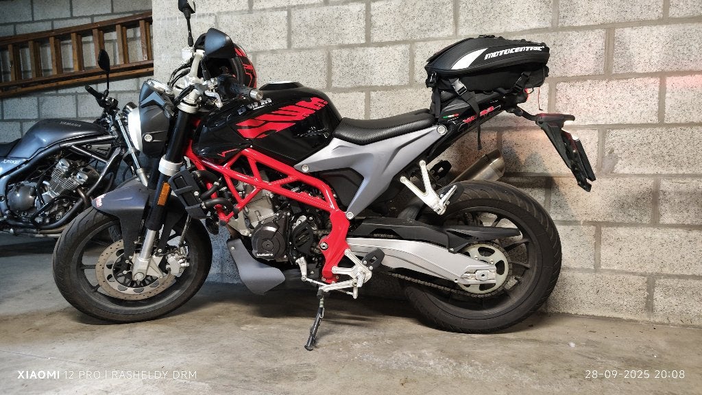 Motor 125cc te koop  - Varez SWM - als nieuw, Motoren, Ophalen, 4 cilinders, 11 kW of minder
