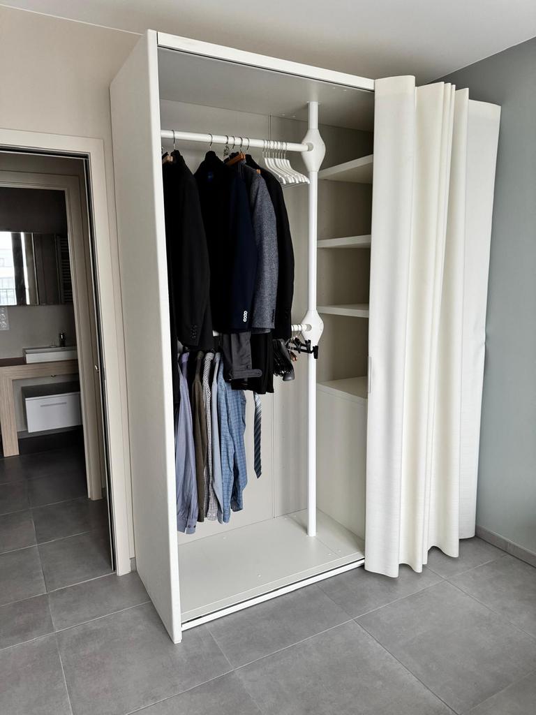 Design Kleerkast Lago, Huis en Inrichting, Kasten | Kleerkasten, Zo goed als nieuw, 200 cm of meer, Ophalen