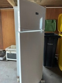 Koelvriescombinatie Zanussi, Enlèvement, Utilisé