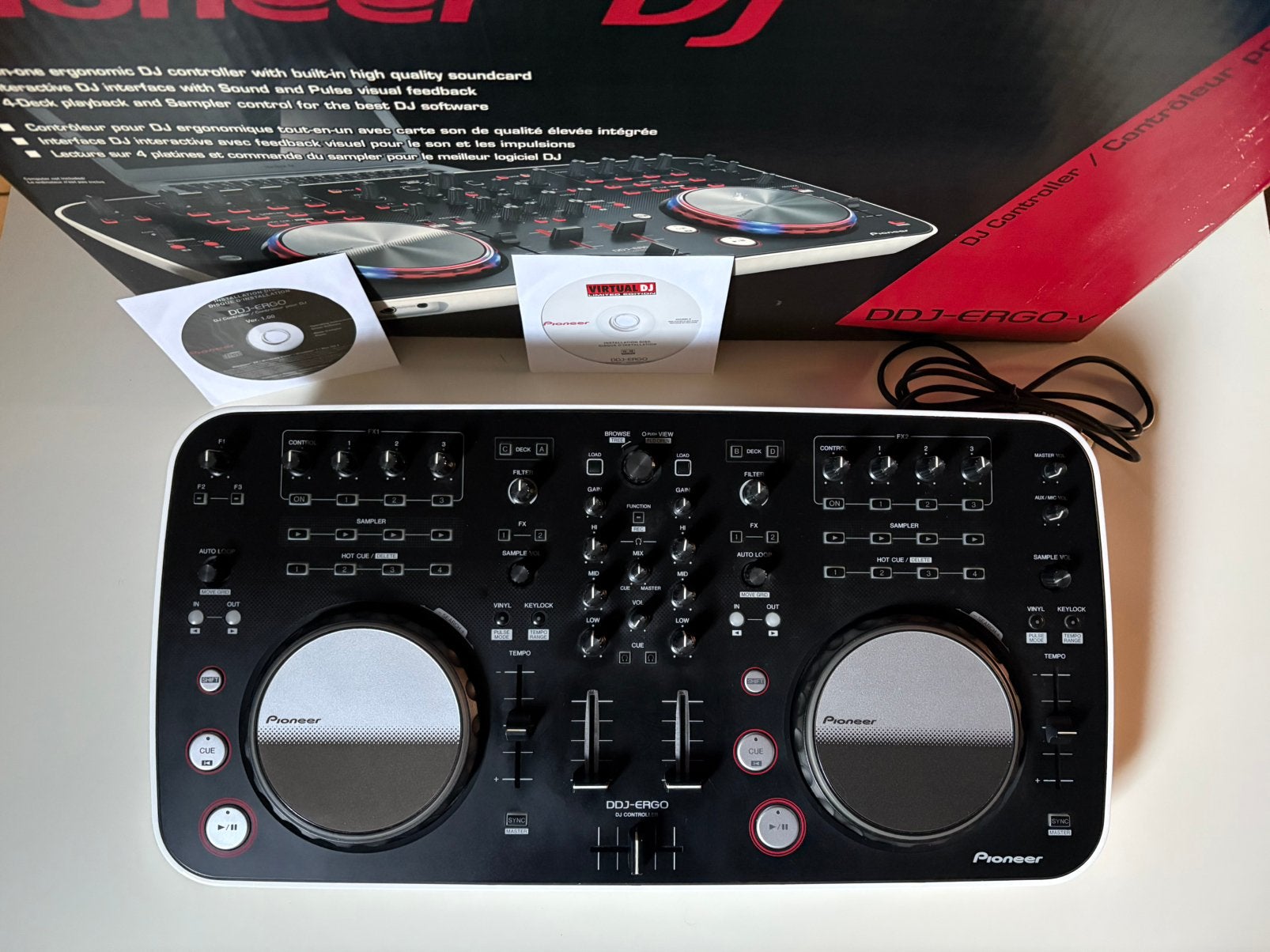PIONEER DDJ-ERGO-v, Musique & Instruments, DJ sets & Platines, Enlèvement, Comme neuf, Pioneer