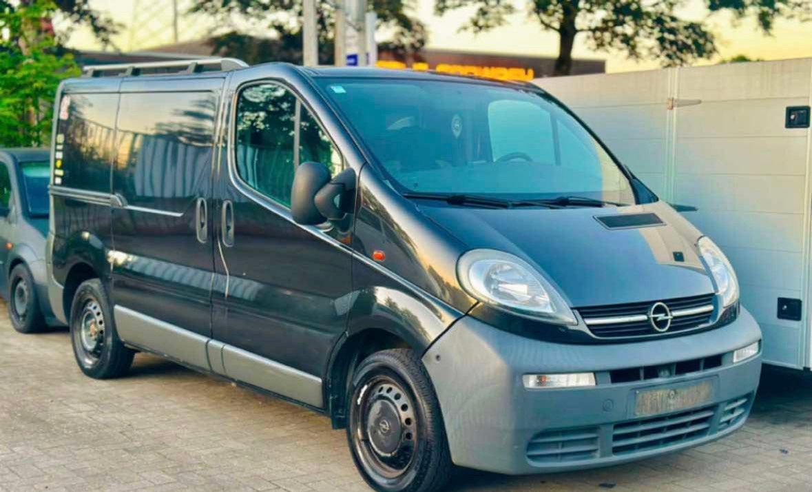 Opel Vivaro 1.9 Diesel – Lichte vracht – 230.000 km, Autos, Achat, Vivaro, Diesel, Particulier