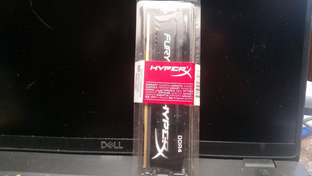 Kingston Fury Hyper 4GB DDR4 Gloednieuw verzegeld pakket, Computers en Software, DDR4, Nieuw, Ophalen of Verzenden, Desktop