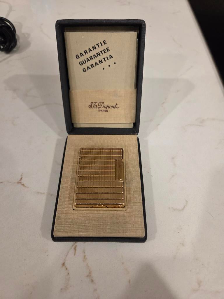 briquet st Dupond, Collections, Briquet