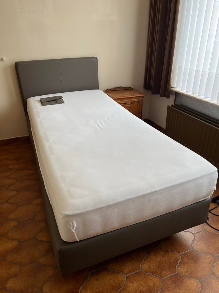 Auping éénpersoonsbed met matras, Huis en Inrichting, Ophalen, Gebruikt
