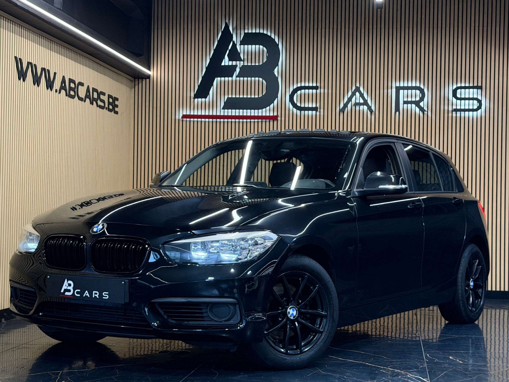 BMW 1 Serie 120 I SPORT * GARANTIE 12 MOIS * (bj 2016), Auto's, 1 Reeks, Gebruikt, 4 cilinders, Bedrijf