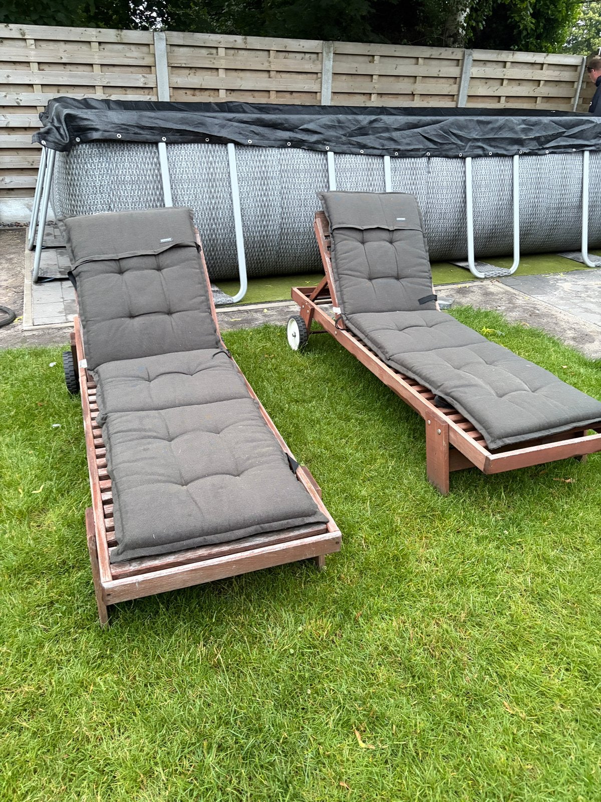 2 leuke ligbedden te koop, Ophalen, Gebruikt