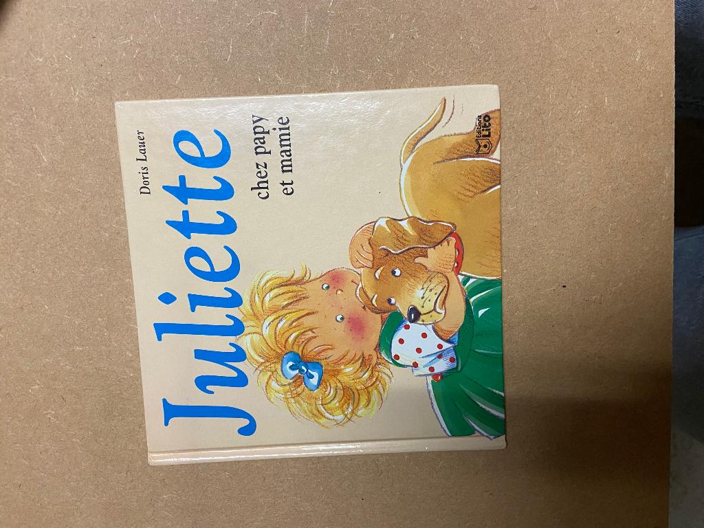 Juliette chez papy et mamie, Enlèvement, Neuf