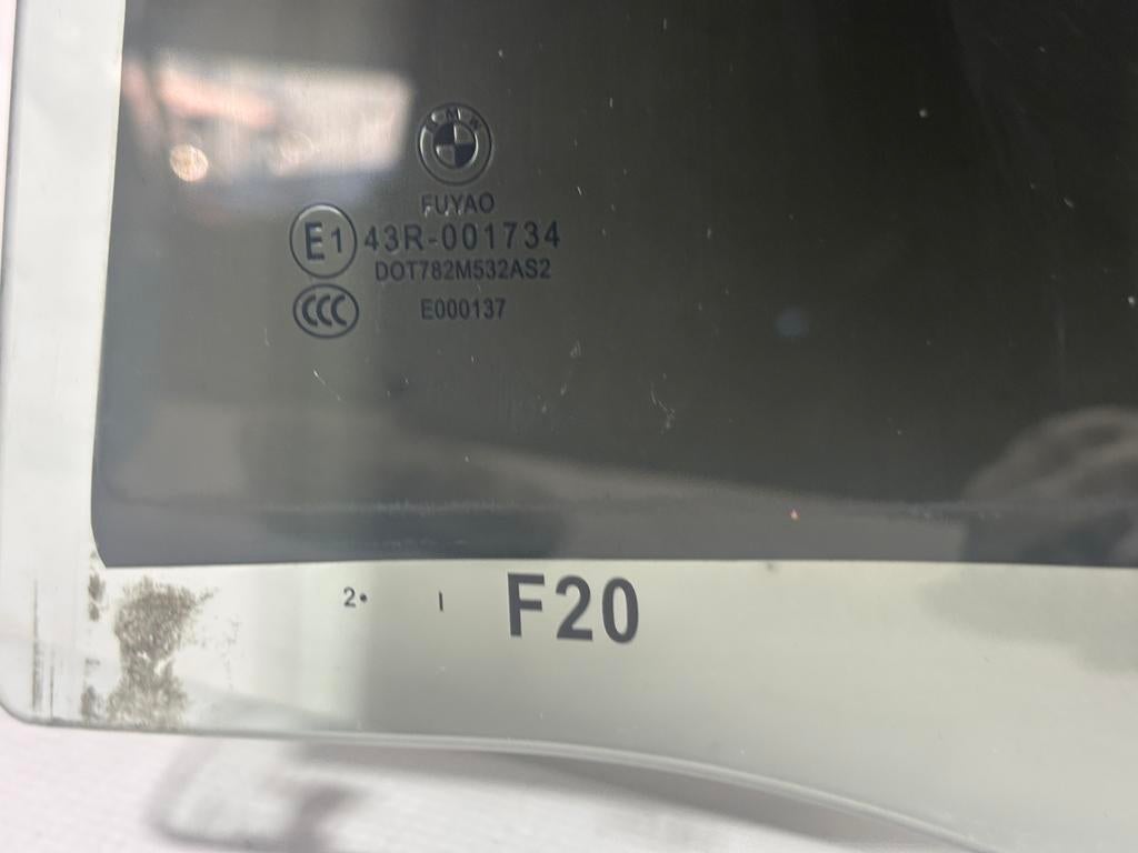 Vitre de porte arrière gauche BMW Série 1 F20, Enlèvement, BMW