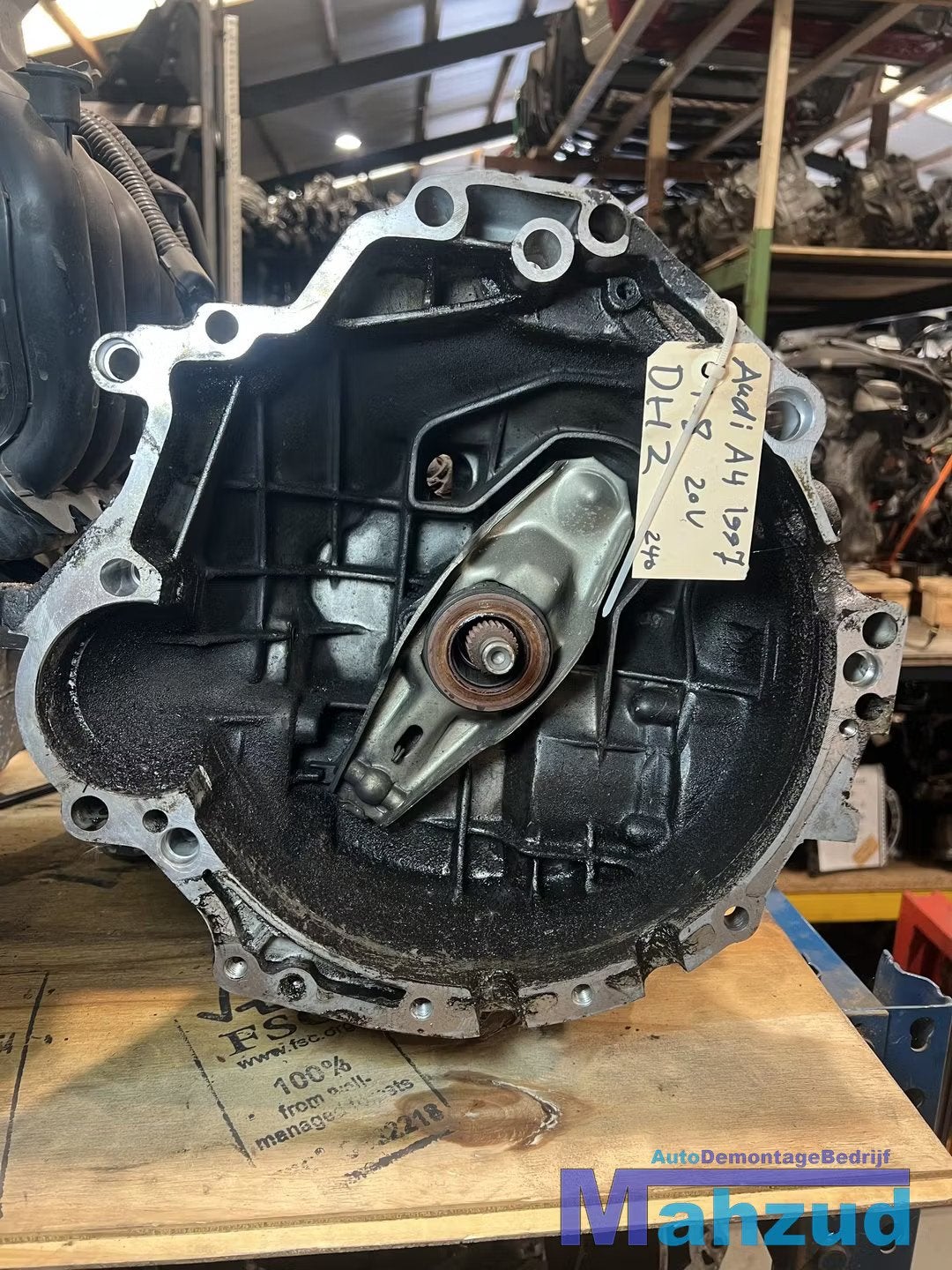 AUDI A4 B5 1.8 20V Versnellingsbak DHZ, AUDI AG, Auto-Union-Strasse 1
85045  Ingolstadt, DE, Audi, Utilisé
