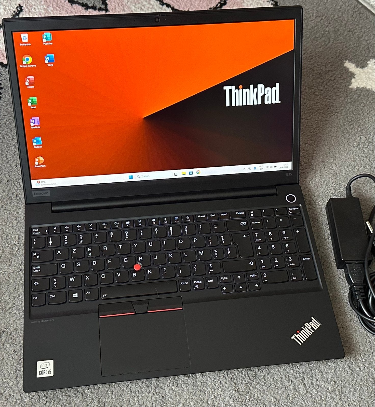 Mooie 15.6”ThinkPad/ i5-10210U/16gb ddr4/500gb ssd/Win 11/, Informatique & Logiciels, Chargeurs d'ordinateur portable, Enlèvement