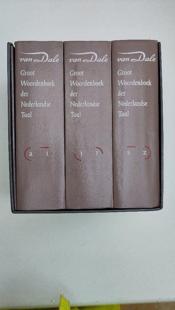 Woordenboek Nederlands Van Dale drie-delig, Boeken, Van Dale, Nederlands, Van Dale, Ophalen