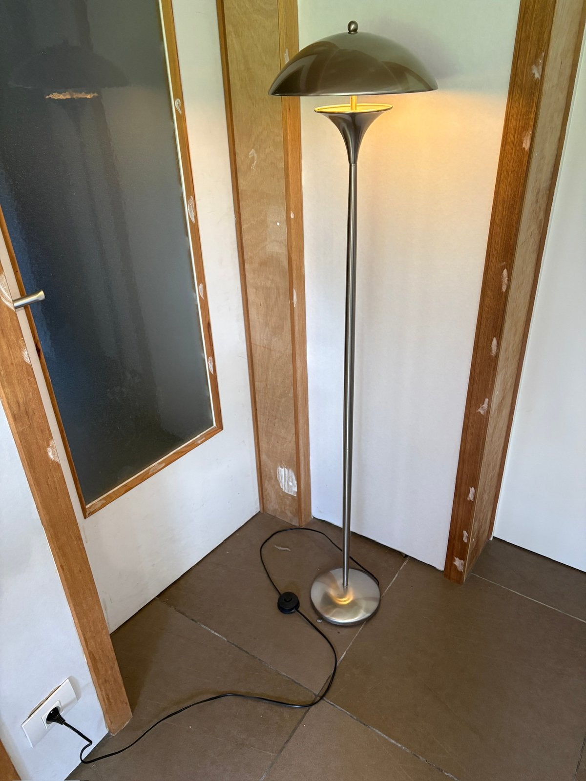Lampadaire élégant, Enlèvement, Comme neuf
