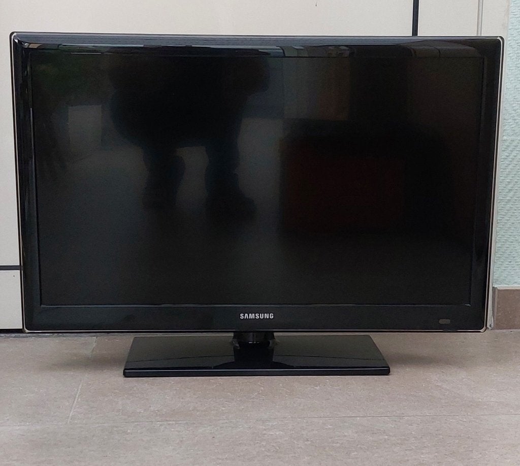 Samsung TV 26" voor studeerkamer, je kot, LED, 50 Hz, 60 à 80 cm, Enlèvement