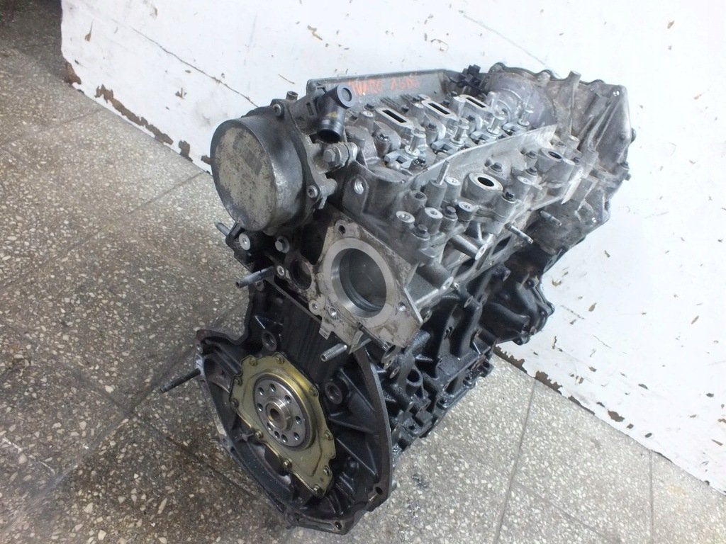 Moteur R9M408 Nu TRAFIC RENAULT, Envoi, Utilisé, Skoda