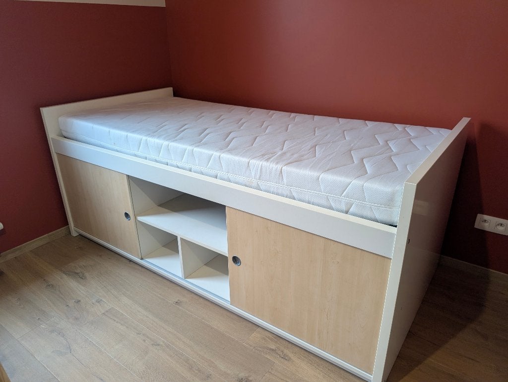 Bed met opbergruimte, 90 cm, Une personne, Enlèvement, Utilisé