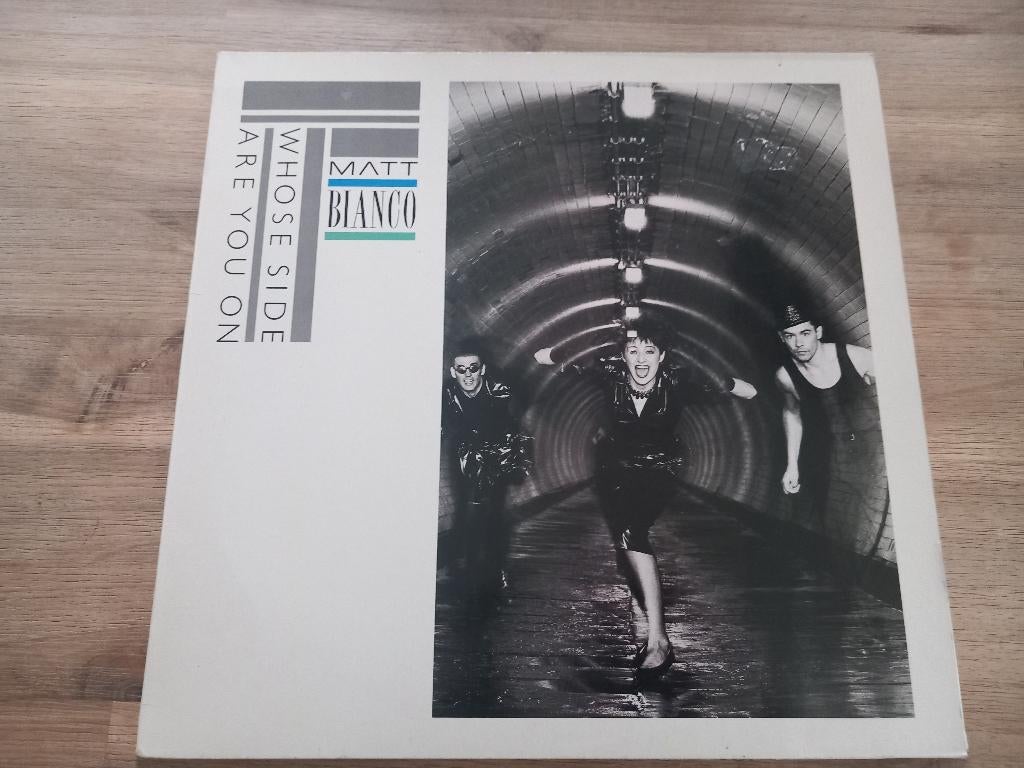 LP vinyle Matt Bianco Whose side are you on Jazz Pop 80s, Enlèvement ou Envoi, 12 pouces