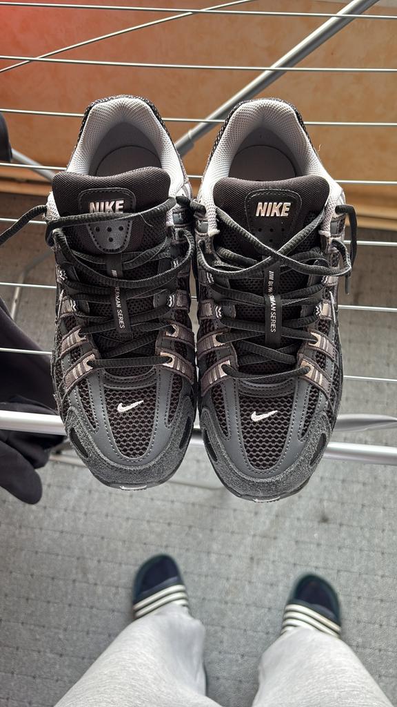 Nike P6000, Envoi, Comme neuf, Baskets