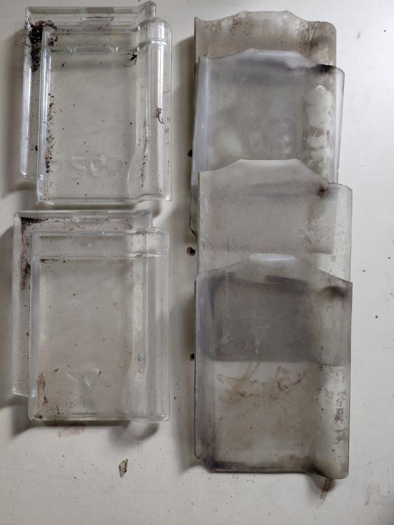 Oude glazen franse dakpan, Ophalen, Overige materialen, Gebruikt, Overige kleuren