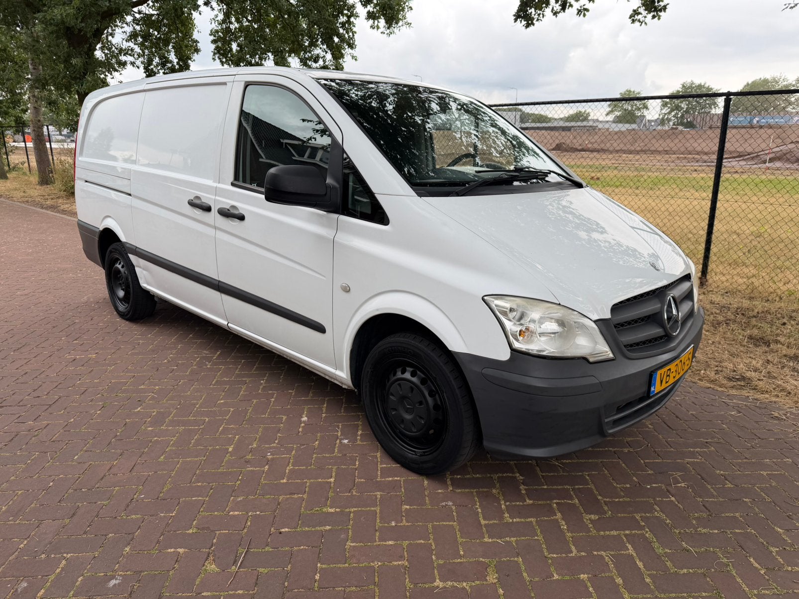 Mercedes-Benz Vito 2.1 CDI 190PK L2H1 AIRCO 2013 EURO 5, Zwart, 4 cilinders, 2000 kg, Wit