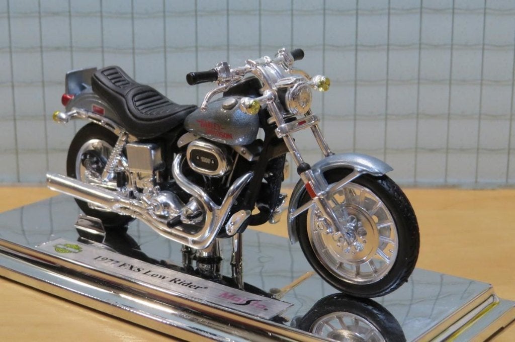 Harley Davidson FXS Low Rider 1977 1:18 (17), Ophalen of Verzenden, Nieuw, Motor, Maisto