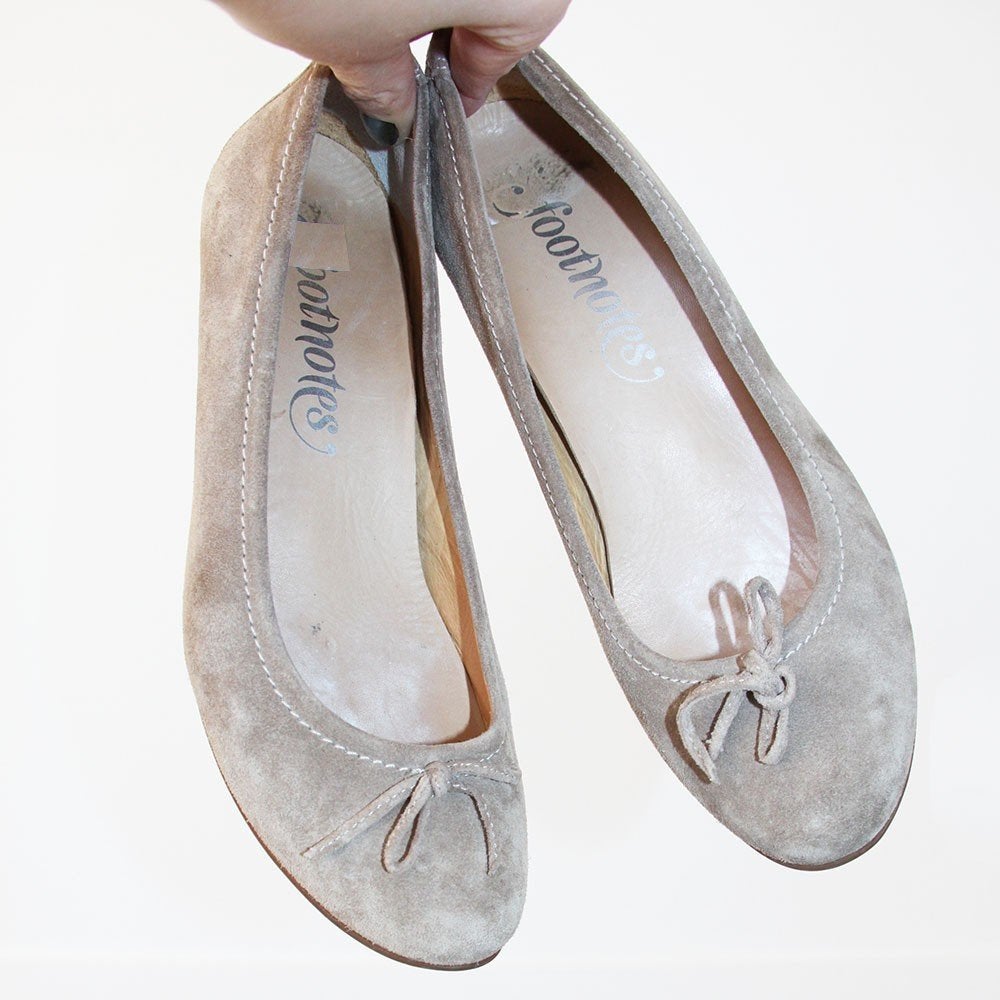 Magnifiques escarpins en daim Footnotes S13 (taille 38) €45,, Vêtements | Femmes, Autres couleurs, Escarpins, Comme neuf, Footnotes