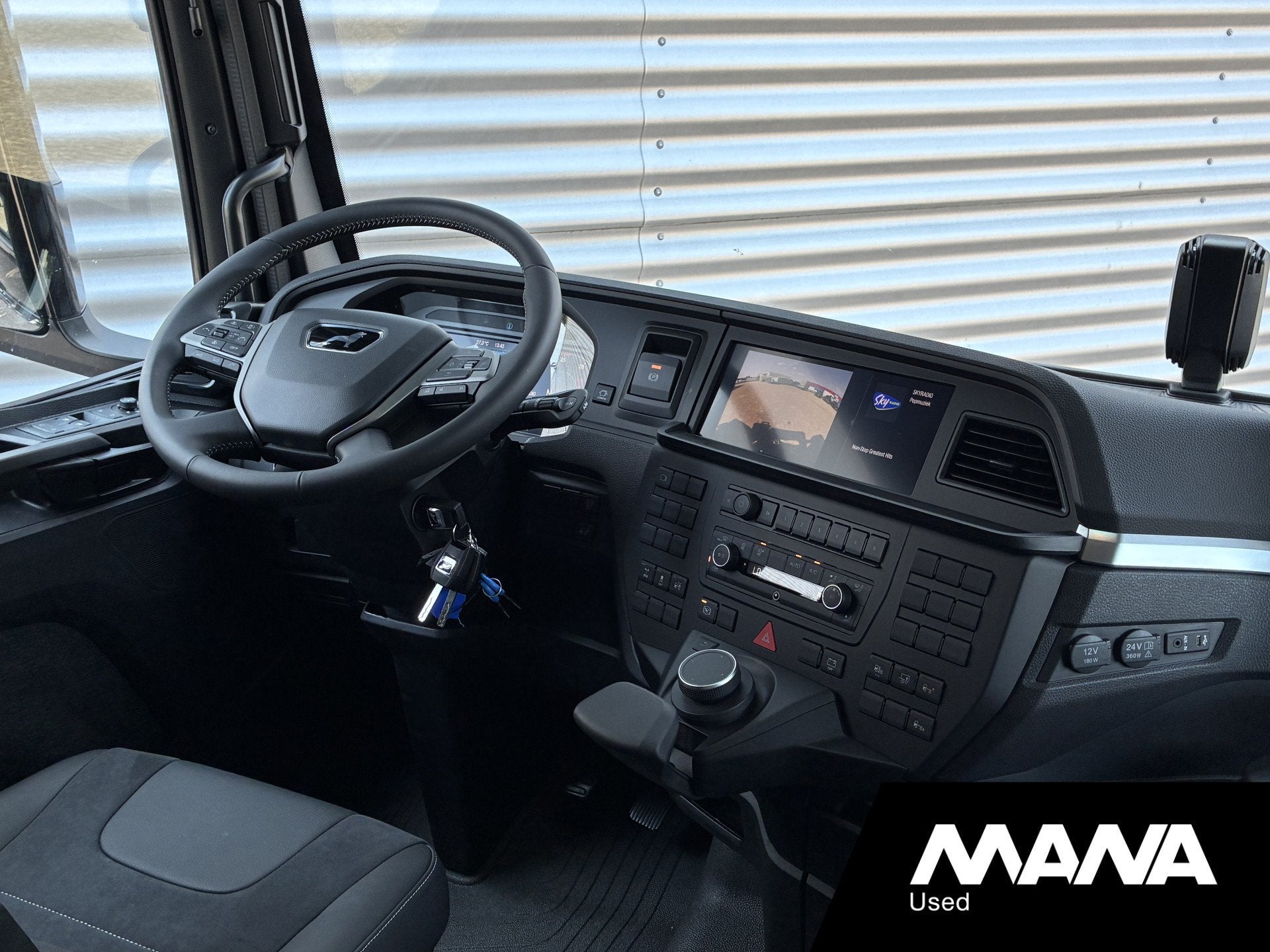 MAN TGX 18.520 GX 4X2 LL SA D30 PowerLion PTO Comfortsteerin, Automaat, MAN, Zwart, Bedrijf