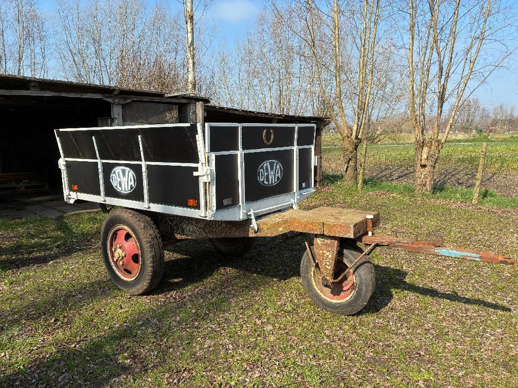 kipper, kipkar DEWA voor achter tractor, Ophalen, Gebruikt