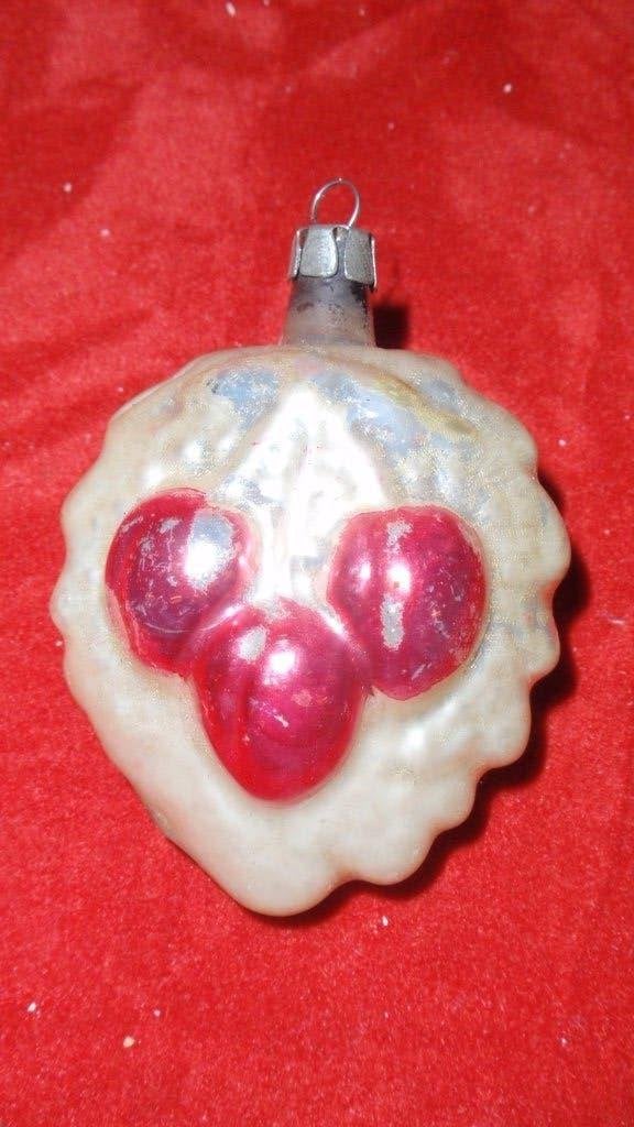 Oude glazen kerstbal blad met kersen, Diversen, Ophalen of Verzenden, Gebruikt