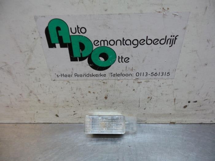 Binnenverlichting voor van een Volkswagen Caddy (Caddy 04-), Gebruikt, -, Volkswagen, -