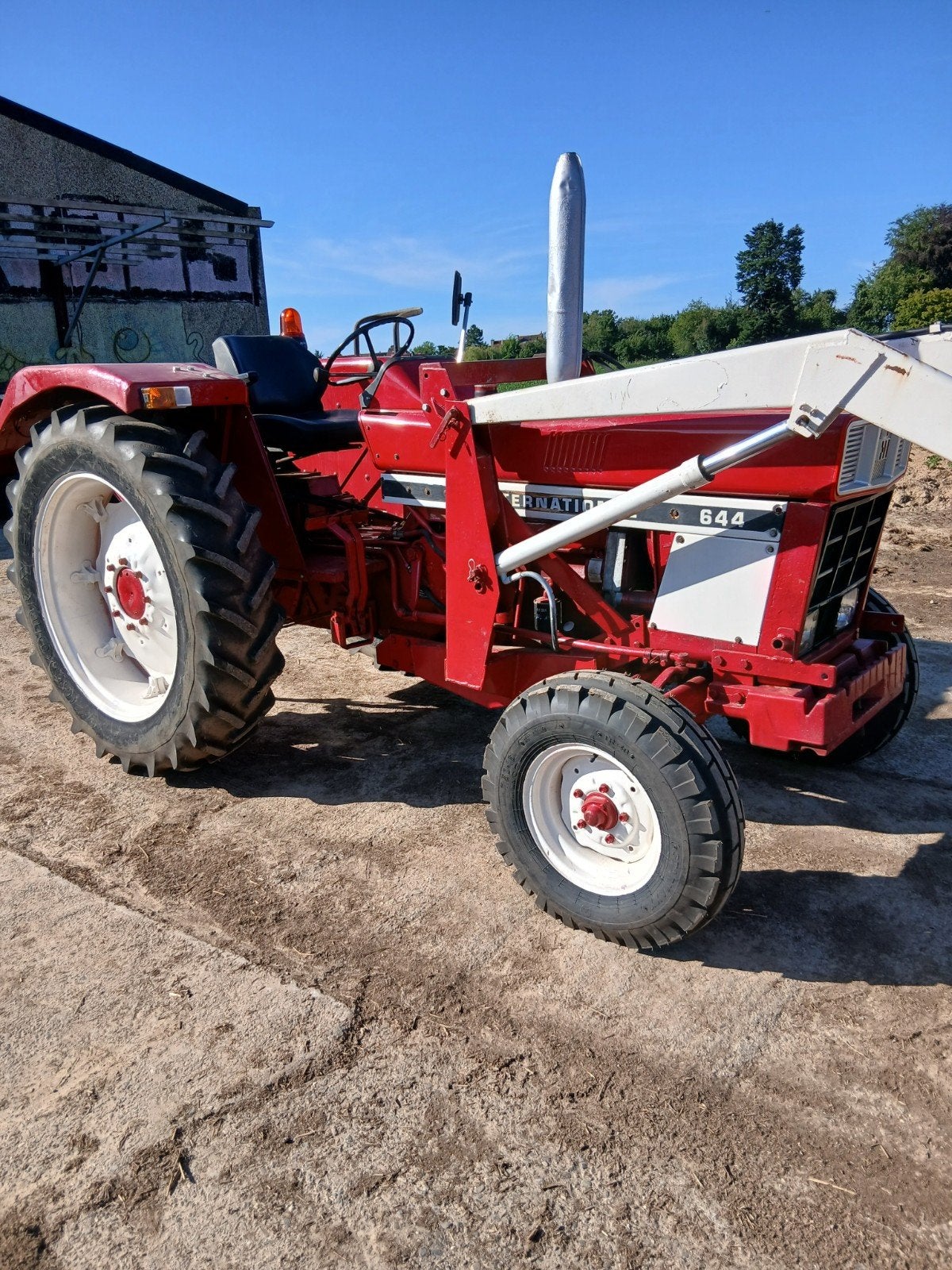 International 644, Ophalen