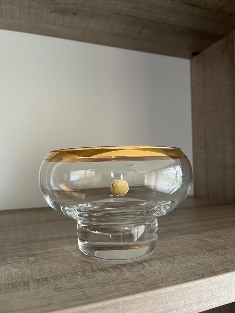 Kristallen bonbonière met gouden rand, Ophalen