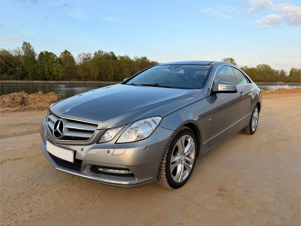 Mercedes-Benz E250 Avantgarde, Auto's, Mercedes-Benz, Particulier, Bluetooth, Coupé, Ophalen