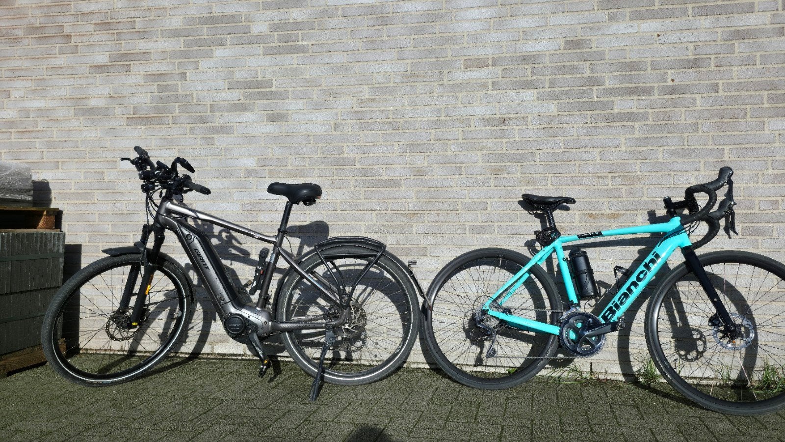 Vélo de route électrique Bianchi e-impulso Road Ultegra, Vélos & Vélomoteurs, Autres marques, 51 à 55 cm, 50 km par batterie ou plus