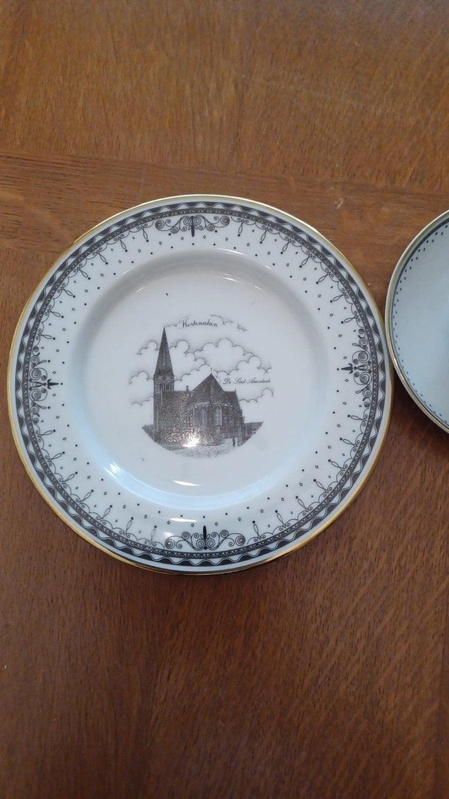 theebordje met dessertbordjes van Kortenaken, Antiek en Kunst, Ophalen