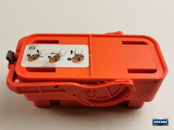 Prise de service hybride d'un Volvo V60, -, 3 mois de garantie, -, -