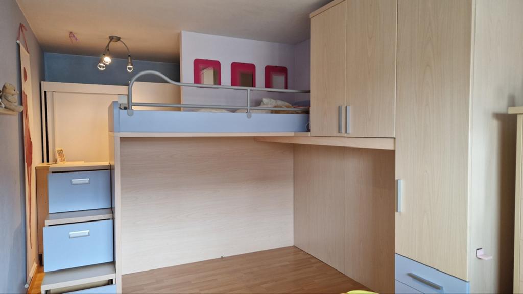 Hoogslaper met kast en trap, Kinderen en Baby's, Ophalen, Hoogslaper