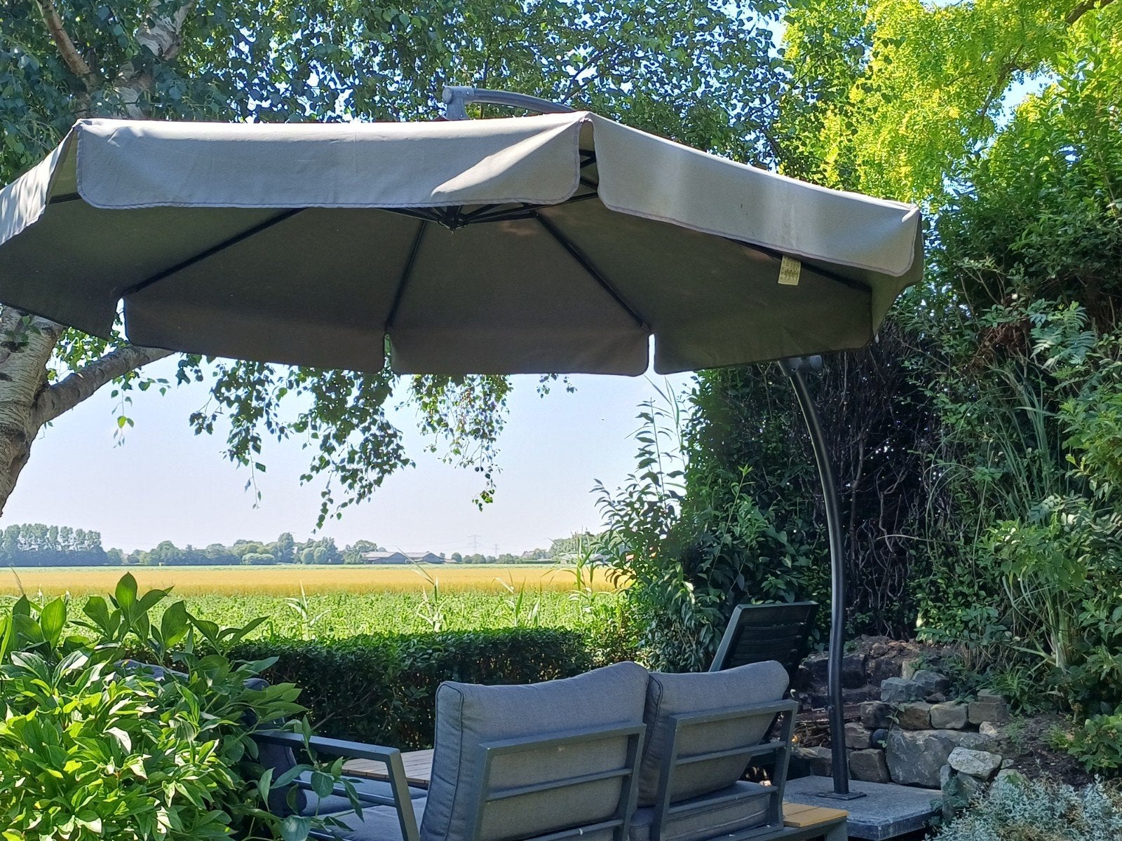 Parasol flottant fonctionnel comprenant une base de parasol, Jardin & Terrasse, Parasols, 3 à 4 mètres, Étanche, Parasol flottant