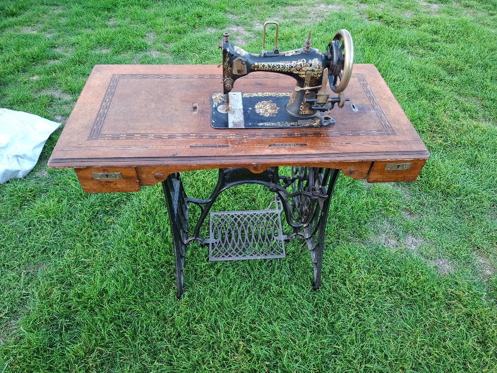 antieke naaimachine, Antiek en Kunst, Ophalen