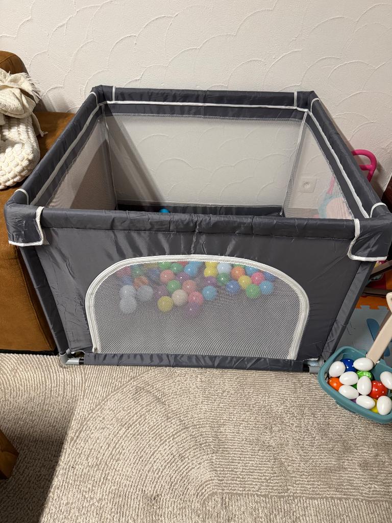 Parc de jeu gris 90x90, Enlèvement, Comme neuf, Carré